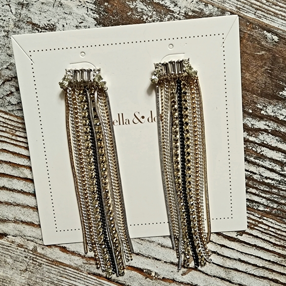 STELLA AND DOT Bowie Fringe - Picture 1 of 2